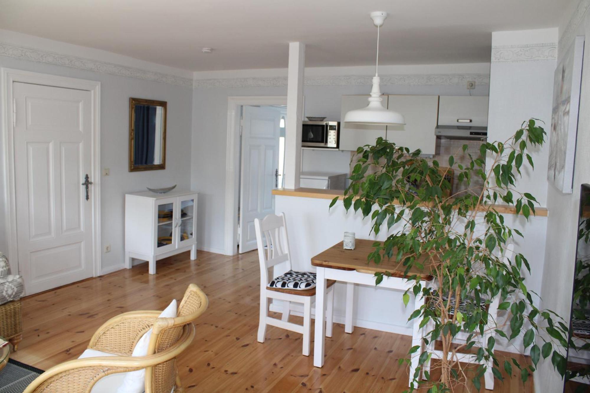 Haus Rosengarten Middelhagen Zimmer foto